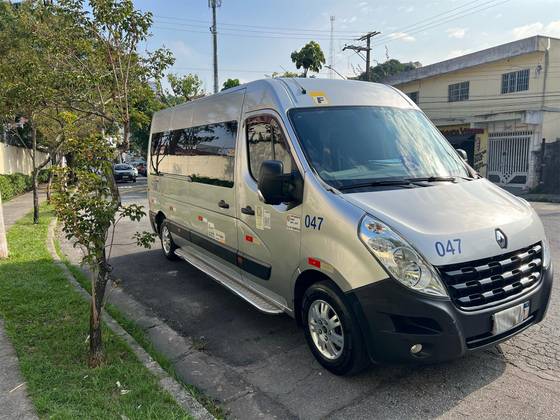 RENAULT MASTER 2.3 DCI MINIBUS EXECUTIVE L3H2 16 LUGARES 16V DIESEL 4P MANUAL RENAULT MASTER 2.3 DCI MINIBUS EXECUTIVE L3H2 16 LUGARES 16V DIESEL 4P MANUAL